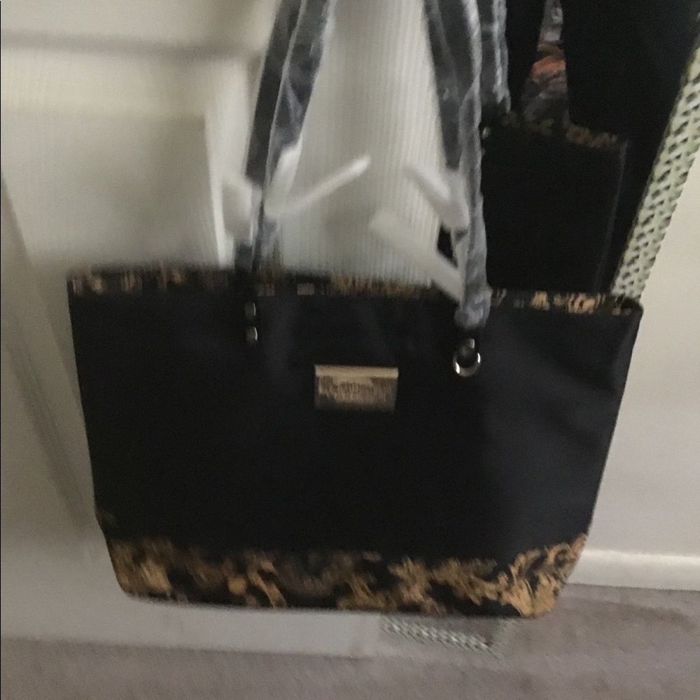 This is areal Versace totebag that was never used